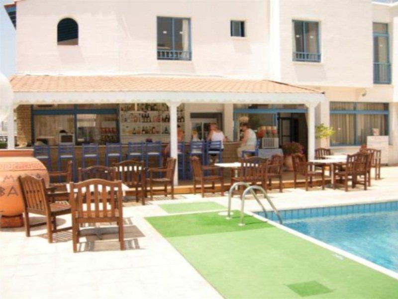 Tasmaria Aparthotel Πάφος Εξωτερικό φωτογραφία